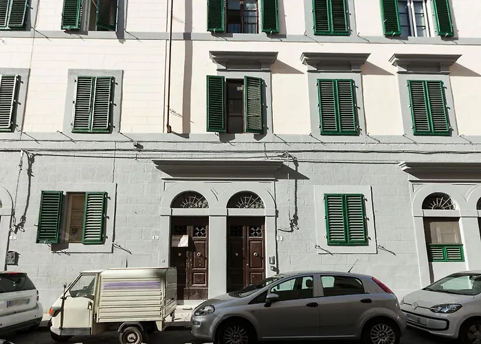 Tamara & Clotilde Apartments By Mamo Florence
